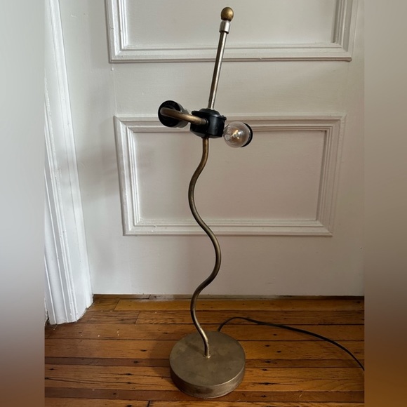 Vintage Wavy Table Lamp - Picture 3 of 5